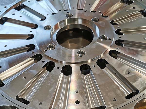 materiali-resistenti-come-acciaio