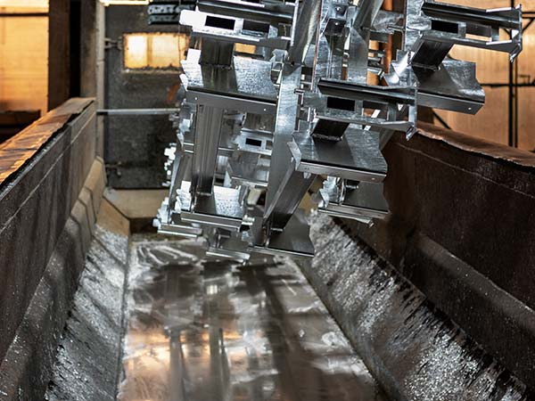 trattamento-superficiale-per-finitura-metalli